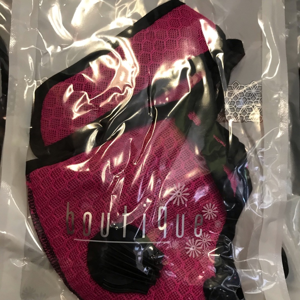 Anti Virus Face Masks! - Picture 8 of 8